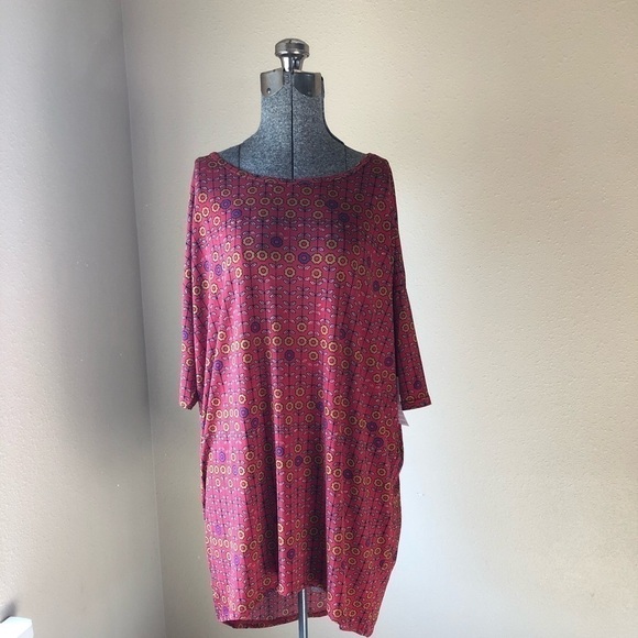 4 for $25  Lularoe Irma NWT  size S red floral - Picture 1 of 2